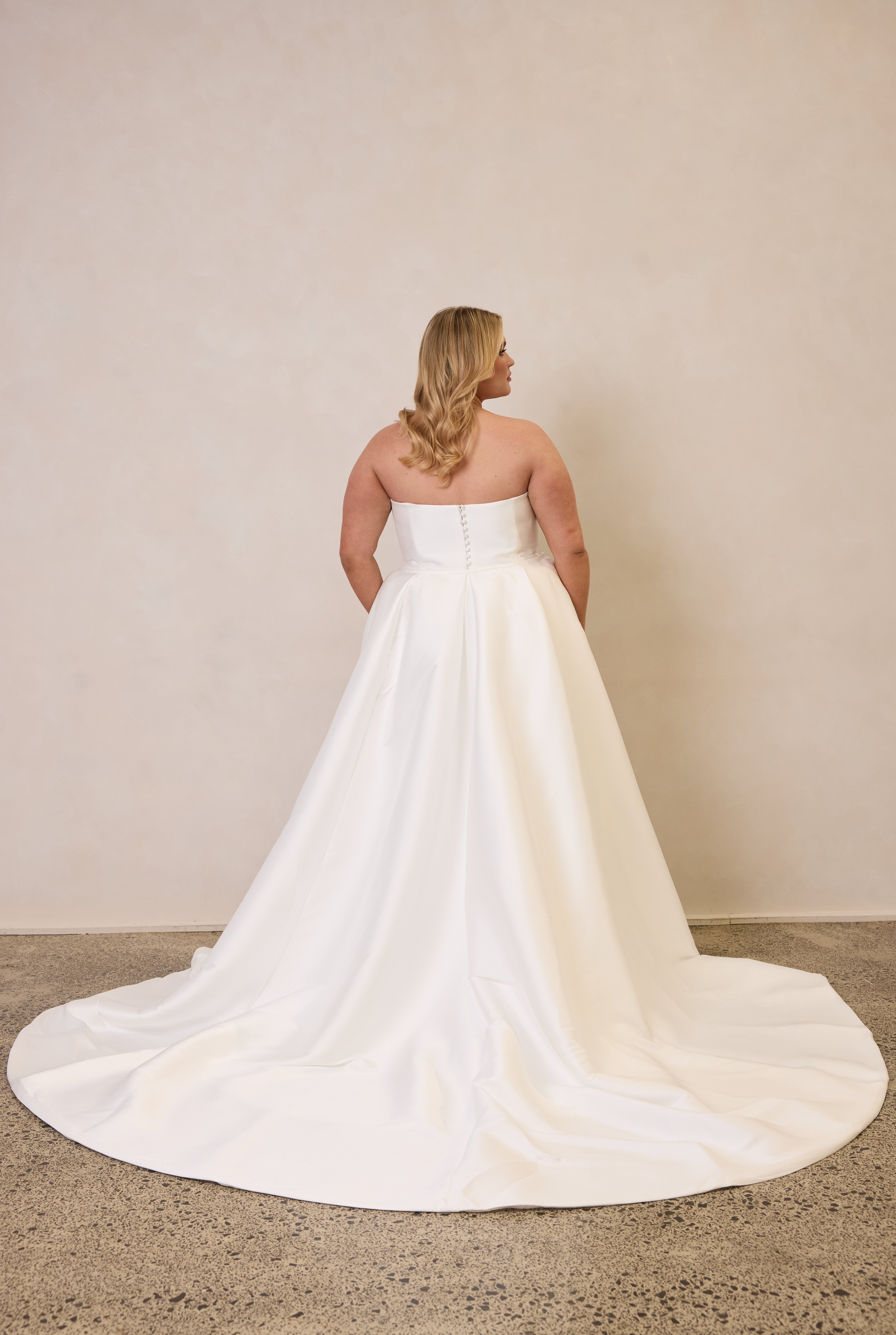 Juliette gown with Overskirt
