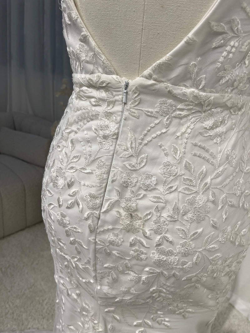 Sample Charlotte Reversible Gown