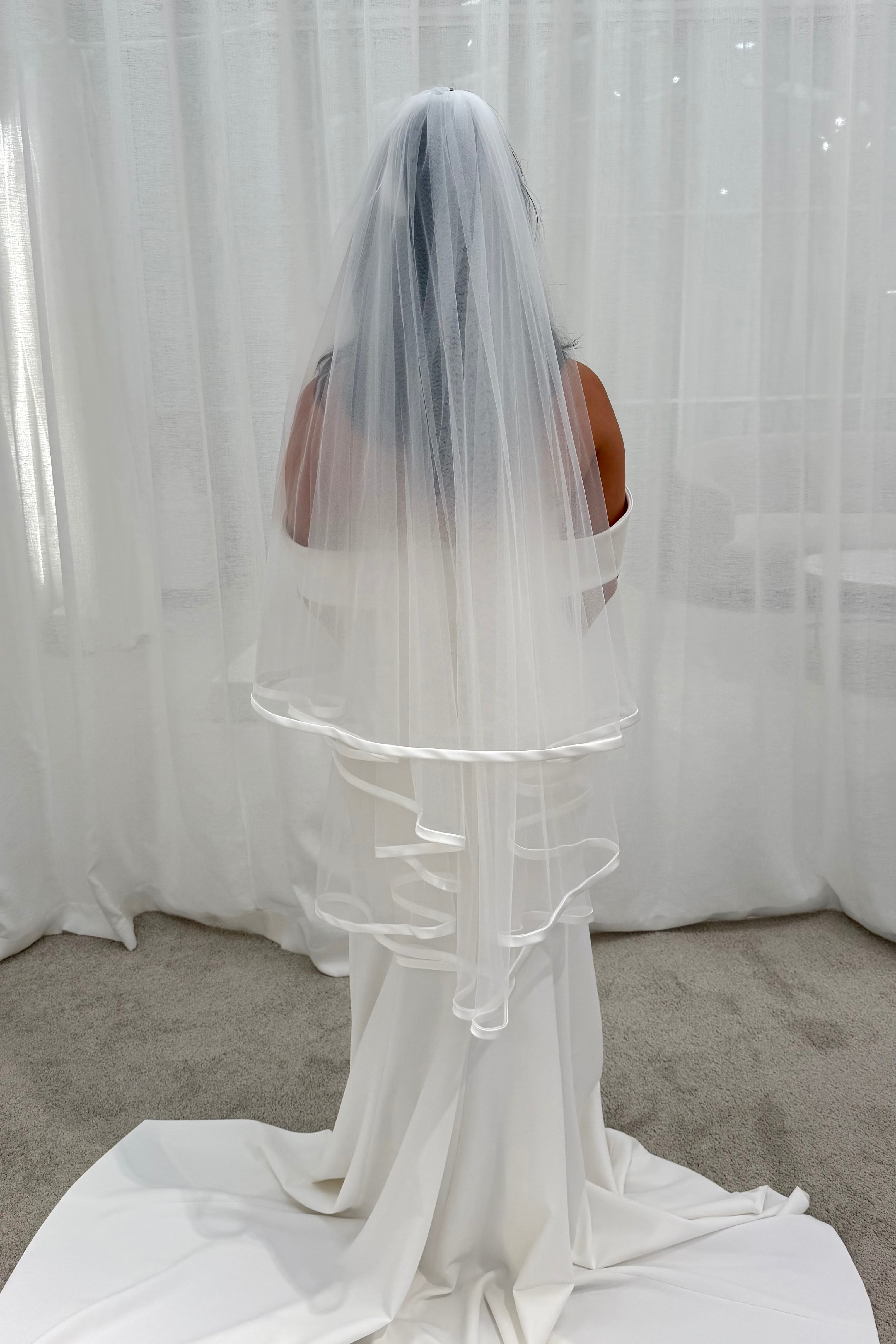Sample Short Satin Piped Veil