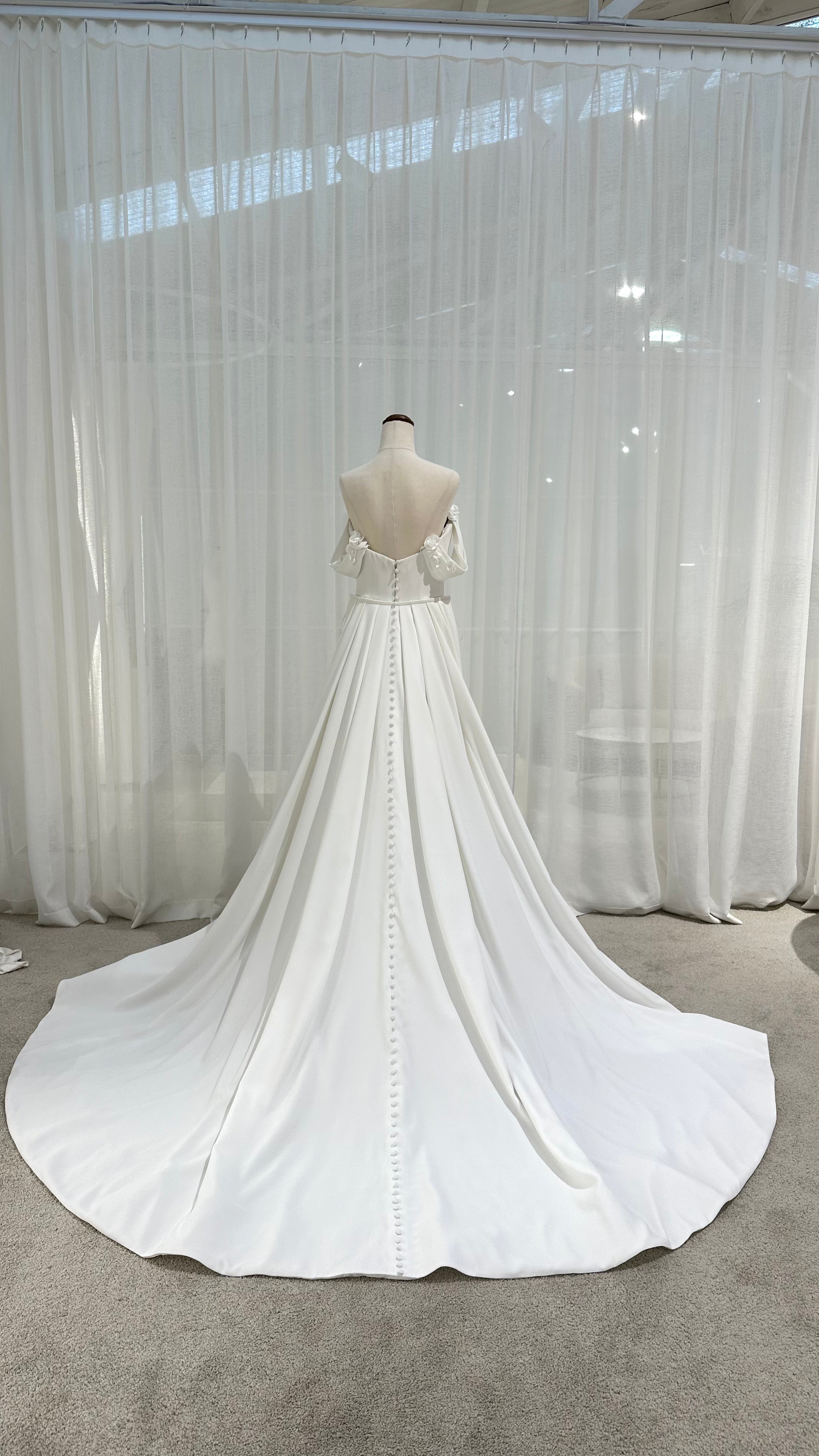 Alicia V1 With Overskirt