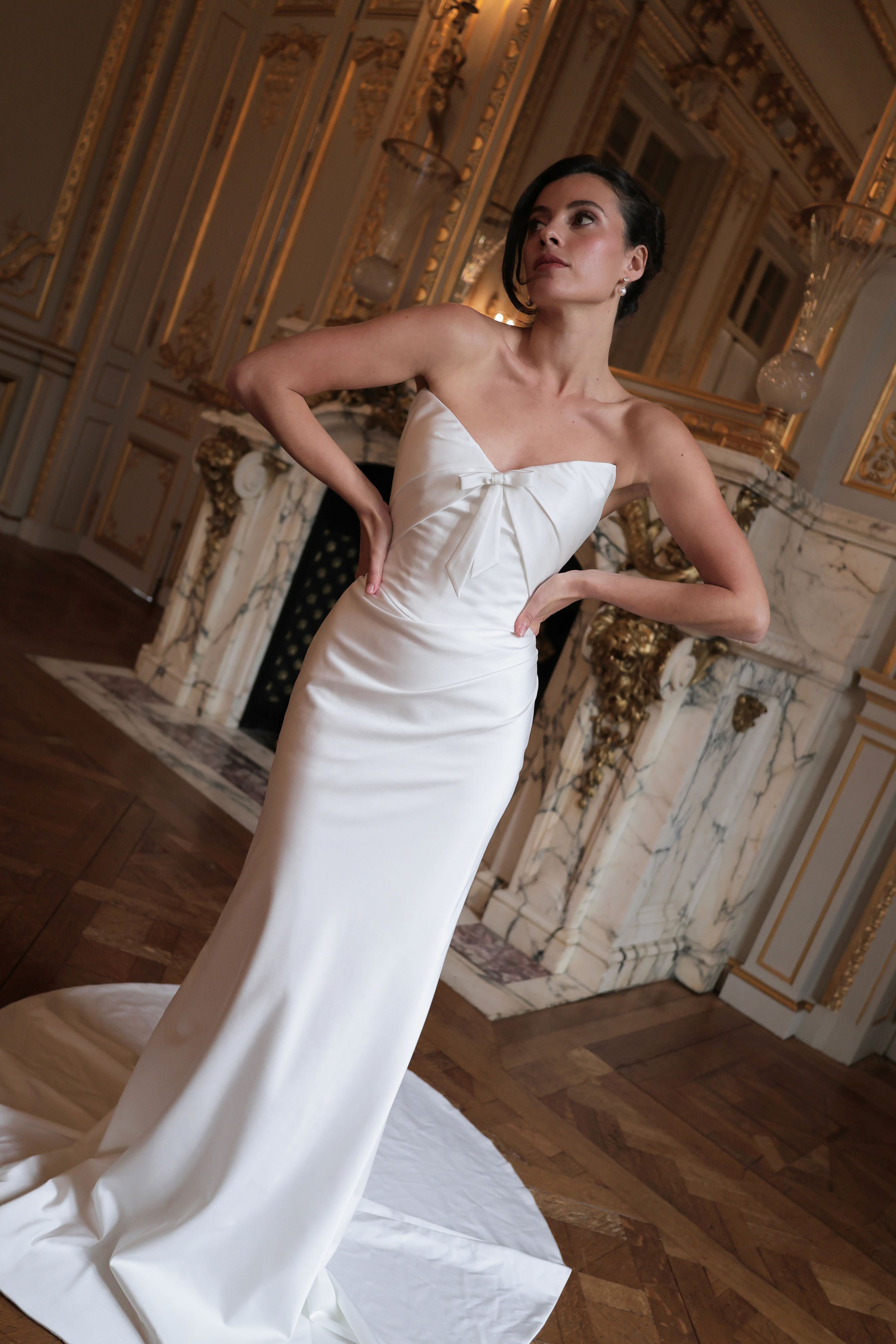 Valentina with Overskirt