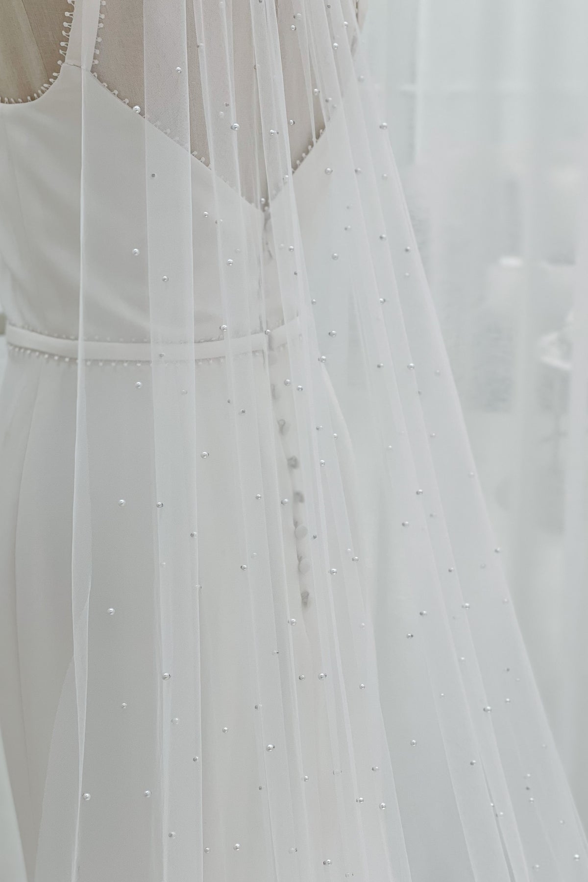 Narrow Pearl Veil | yours truly bridal